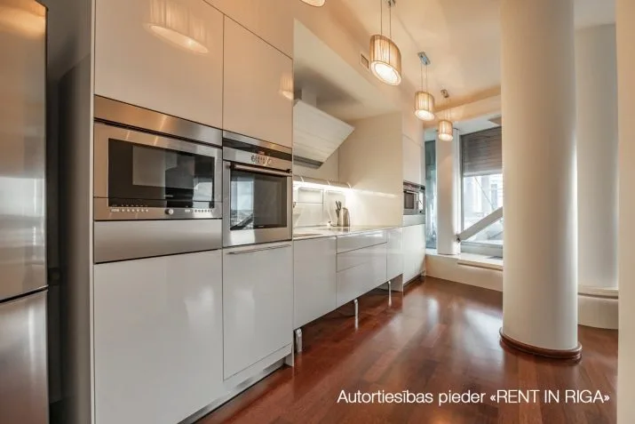 Pārdod dzīvokli, Republikas laukums iela 3, Rīga, Labais krasts, Centrs / 1 700 000 € 9