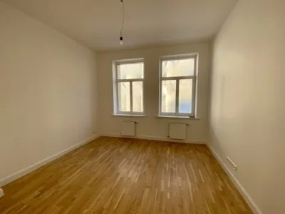 Pārdod dzīvokli, Lāčplēša iela 24, Rīga, Labais krasts, Centrs / 226 800 € 7