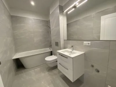 Pārdod dzīvokli, Lāčplēša iela 24, Rīga, Labais krasts, Centrs / 226 800 € 9