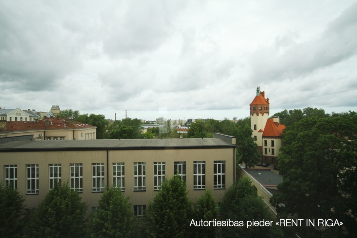 Strēlnieku iela 8 11