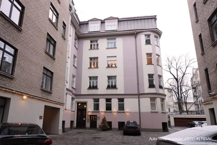 Brīvības iela 40 1