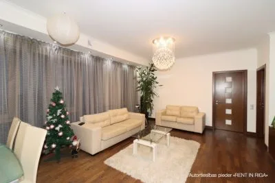 Pārdod dzīvokli, Anniņmuižas bulvāris 43, Rīga, Kreisais krasts, Imanta / 165 000 € 1
