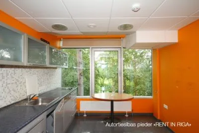 Izīrē biroju, Ziedleju iela 2, Mārupes novads, Mārupe / 1 700 € 13