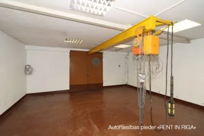 Izīrē tirdzniecības telpas, Artilērijas iela 40, Rīga, Labais krasts, Centrs / 415 € 9