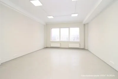 Office For Rent, Brīvības gatve street 403, Rīga, Labais krasts, Jugla / 363 € 1