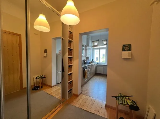 Pārdod dzīvokli, Skolas iela 25, Rīga, Labais krasts, Centrs / 162 740 € 10