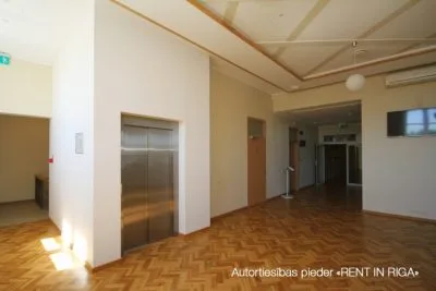Аренда офиса, Vingrotāju улица 1, Rīga, Labais krasts, Centrs / 3 020 € 8