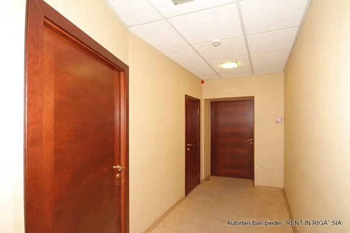 Pārdod biroju, Jēkabpils iela 12, Rīga, Labais krasts, Maskavas forštate / 990 000 € 45