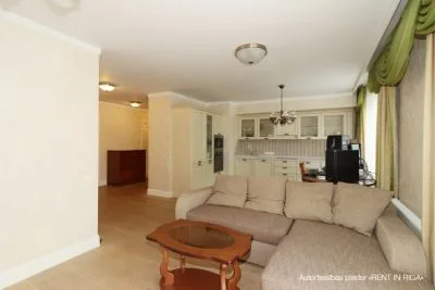 Izīrē dzīvokli, Antonijas iela 16A, Rīga, Centrs / 2100 € 4
