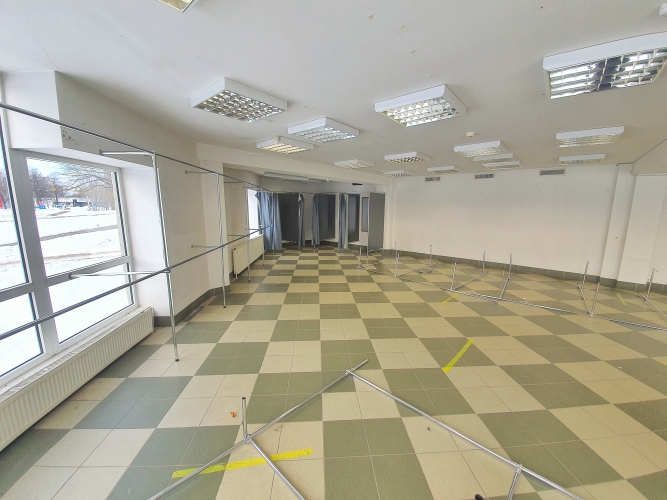Pārdod tirdzniecības telpas, Bieziņa iela 1, Rīga, Kreisais krasts, Zolitūde / 500 000 € 10