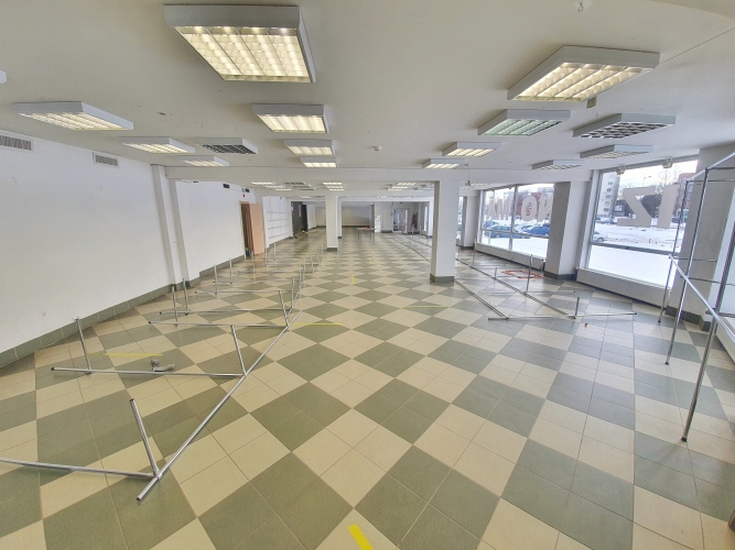 Pārdod tirdzniecības telpas, Bieziņa iela 1, Rīga, Kreisais krasts, Zolitūde / 500 000 € 11