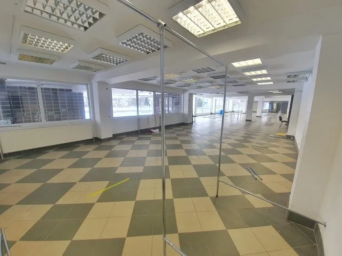commercial premises For Sale, Bieziņa iela 1, Rīga, Kreisais krasts, Zolitūde / 500 000 € 12