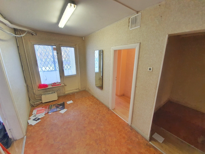 Pārdod tirdzniecības telpas, Bieziņa iela 1, Rīga, Kreisais krasts, Zolitūde / 500 000 € 18