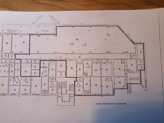 Pārdod tirdzniecības telpas, Bieziņa iela 1, Rīga, Kreisais krasts, Zolitūde / 500 000 € 33