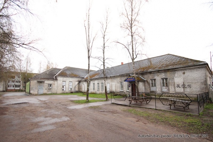 Plēksnes iela 9 12