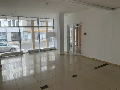 Izīrē tirdzniecības telpas, Matīsa iela 28A, Rīga, Labais krasts, Centrs / 1 000 € 1