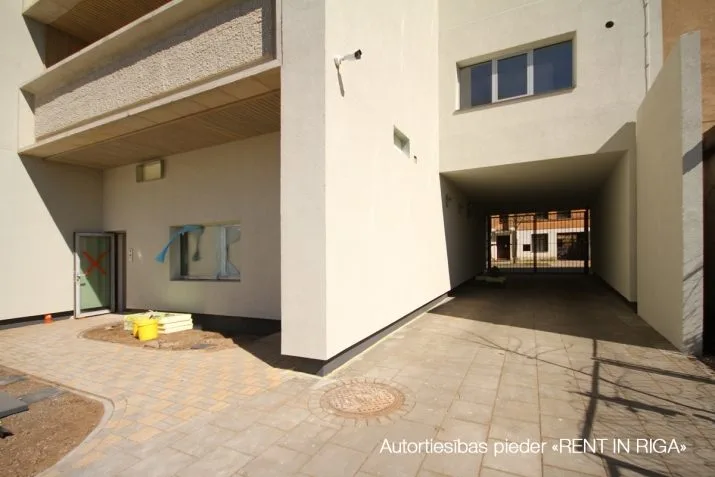 commercial premises For Rent, Stabu street 100, Rīga, Labais krasts, Centrs / 1 415 € 13