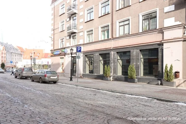 commercial premises For Rent, Kaļķu street 2, Rīga, Labais krasts, Centrs / 7 825 € 2