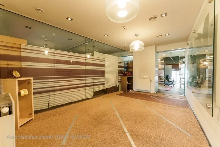 Pārdod biroju, Dārzaugļu iela 1, Rīga, Labais krasts, Centrs / 164 000 € 11