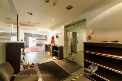 Pārdod biroju, Dārzaugļu iela 1, Rīga, Labais krasts, Centrs / 164 000 € 16