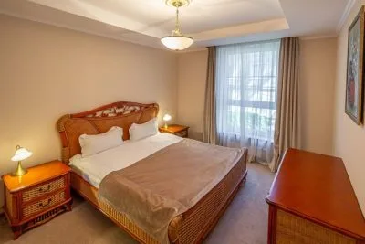Izīrē dzīvokli, Ikšķiles iela 1, Jūrmala, Dzintari / 1 400 € 10