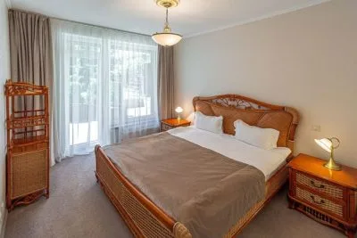 Izīrē dzīvokli, Ikšķiles iela 1, Jūrmala, Dzintari / 1 400 € 11