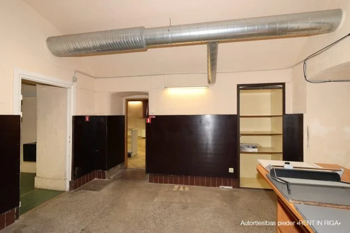 commercial premises For Rent, Merķeļa street 19, Rīga, Labais krasts, Centrs / 500 € 15