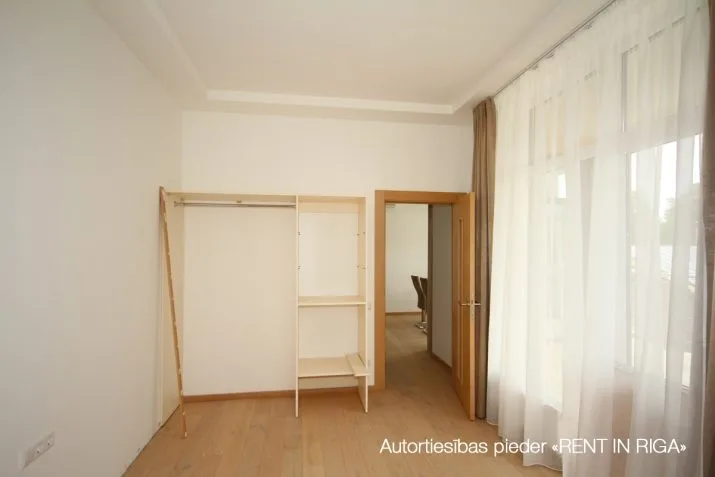 Vienības prospekts 20 7
