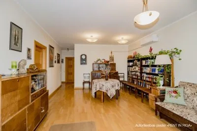 Pārdod dzīvokli, Nometņu iela 3, Rīga, Kreisais krasts, Āgenskalns / 185 000 € 5