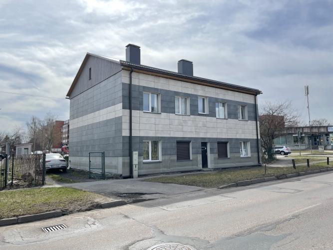 Sesku iela 4 1