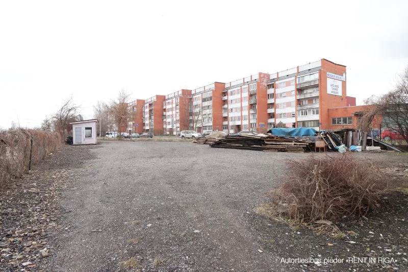 Sesku iela 4 3