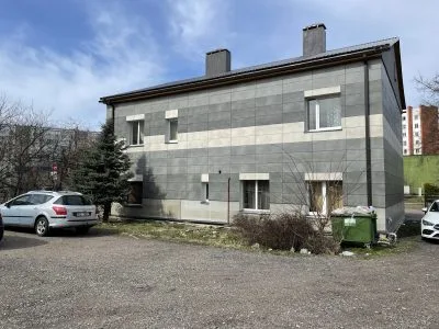 Izīrē māju, Sesku iela 4, Rīga, Labais krasts, Dārzciems / 1 400 € 2