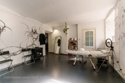 Pārdod tirdzniecības telpas, Maiznīcas iela 3, Rīga, Labais krasts, Centrs / 105 000 € 3