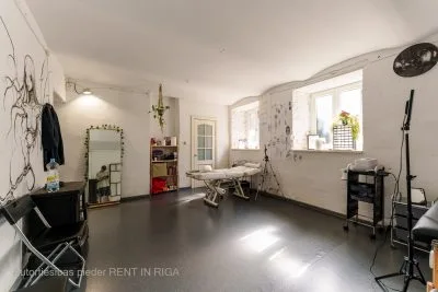 Pārdod tirdzniecības telpas, Maiznīcas iela 3, Rīga, Labais krasts, Centrs / 105 000 € 2