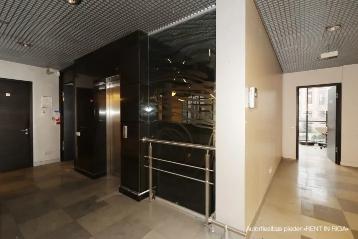 Pārdod tirdzniecības telpas, Pulkveža Brieža iela 21, Rīga, Labais krasts, Centrs / 950 000 € 9