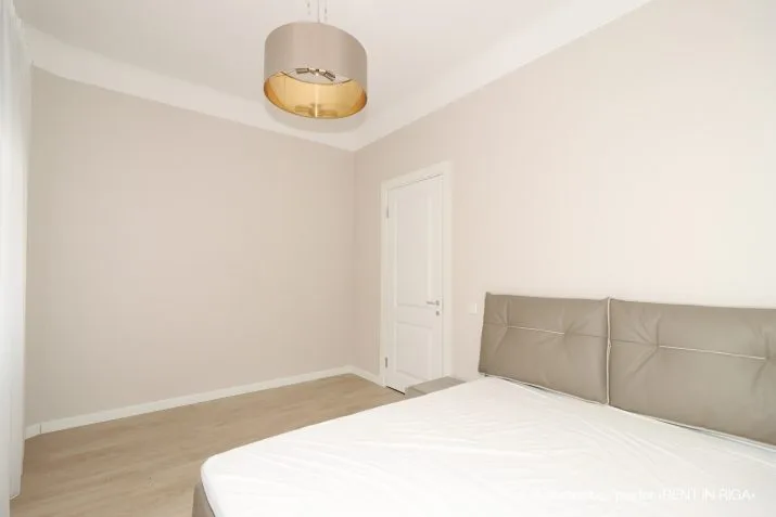 Apartment For Rent, Dzirnavu street 6, Rīga, Labais krasts, Centrs / 650 € 4