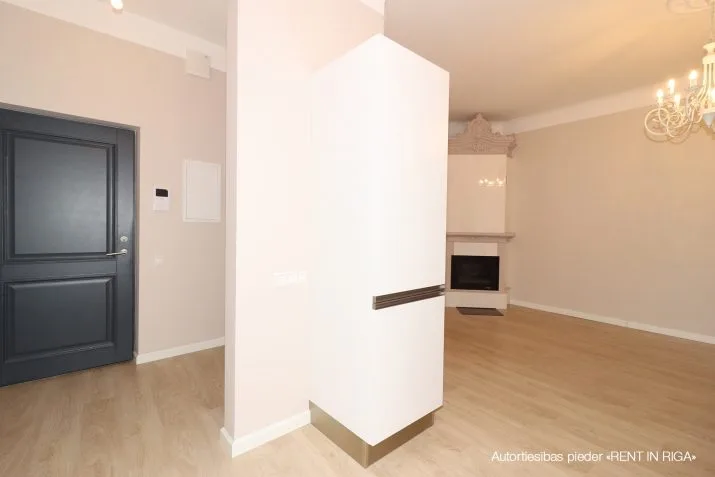 Apartment For Rent, Dzirnavu street 6, Rīga, Labais krasts, Centrs / 650 € 6