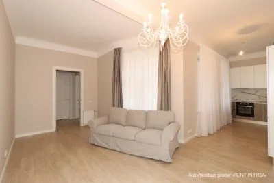 Apartment For Rent, Dzirnavu street 6, Rīga, Labais krasts, Centrs / 650 € 2