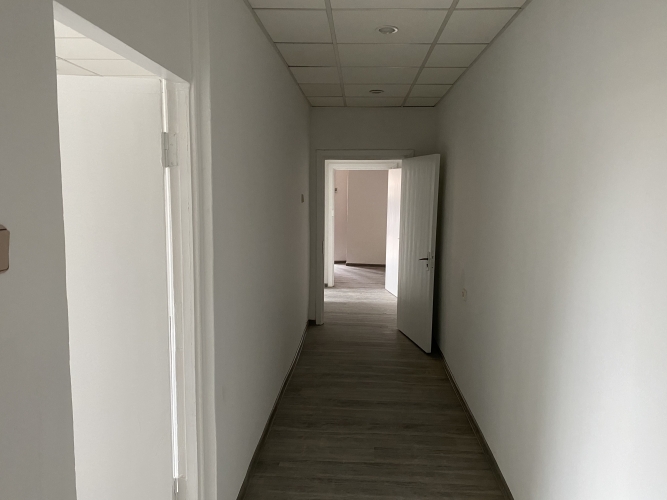 Аренда офиса, Nīcgales улица 47, Rīga, Labais krasts, Purvciems / 500 € 5