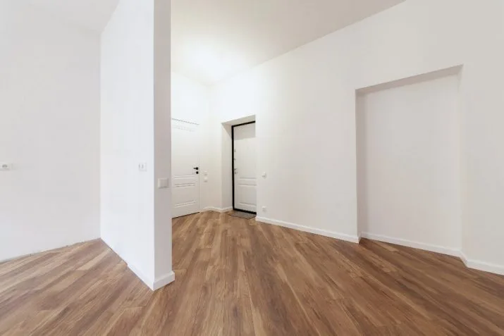 Pārdod dzīvokli, A.Čaka iela 33, Rīga, Labais krasts, Centrs / 98 000 € 9