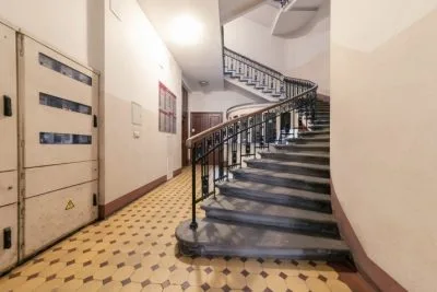 Pārdod dzīvokli, A.Čaka iela 33, Rīga, Labais krasts, Centrs / 98 000 € 3