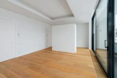 Izīrē māju, Jaunā Mežaparka iela 42, Rīga, Labais krasts, Mežaparks / 3 500 € 7