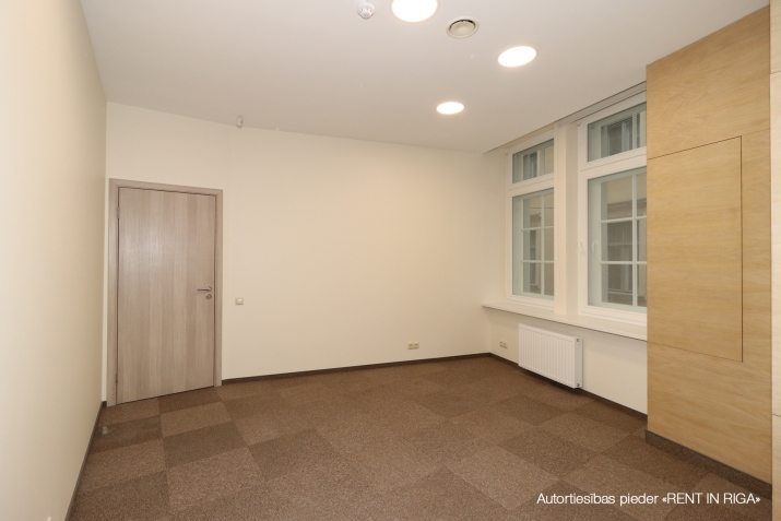 Smilšu iela 3 2