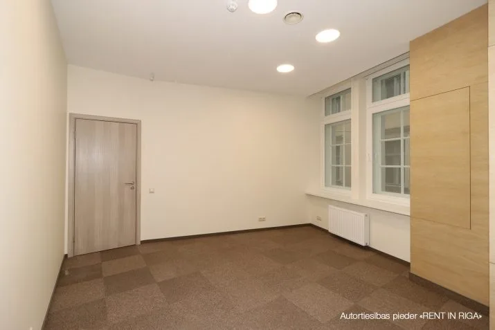 Smilšu iela 3 2