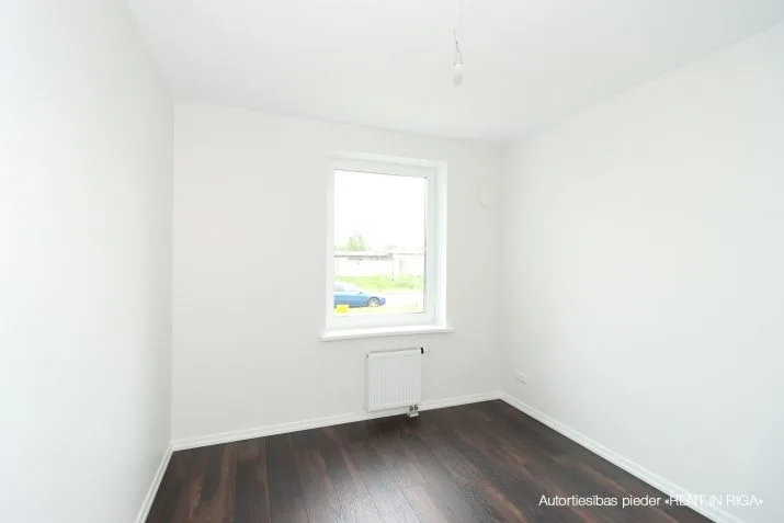 Pārdod dzīvokli, Stacijas iela 48, Olaines novads, Olaine / 105 000 € 10