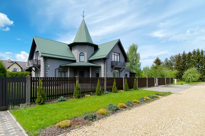 Pārdod māju, Pilskalnu iela 6, Mārupes novads / 620 000 € 25