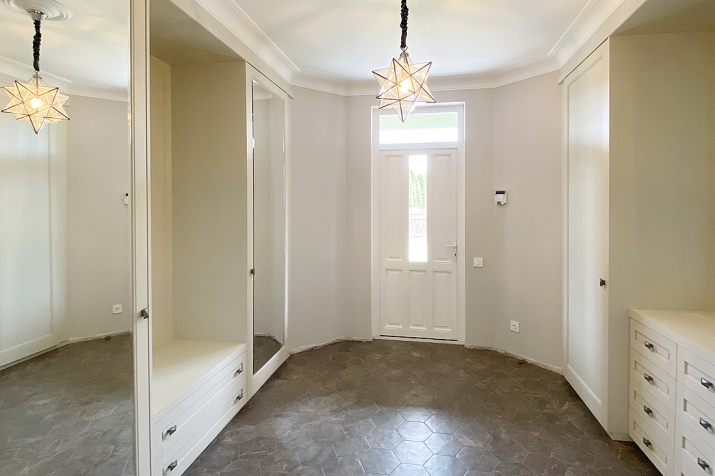 Pārdod māju, Pilskalnu iela 6, Mārupes novads / 620 000 € 20