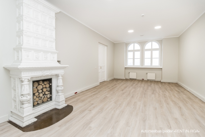 Izīrē biroju, Meierovica bulvāris 16, Rīga, Labais krasts, Centrs / 3 391.5 € 13