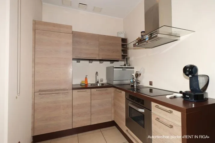 Izīrē dzīvokli, Artilērijas iela 15, Rīga, Labais krasts, Centrs / 650 € 5