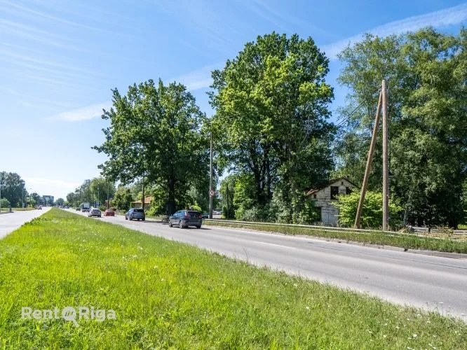 Ulmaņa gatve 84 1
